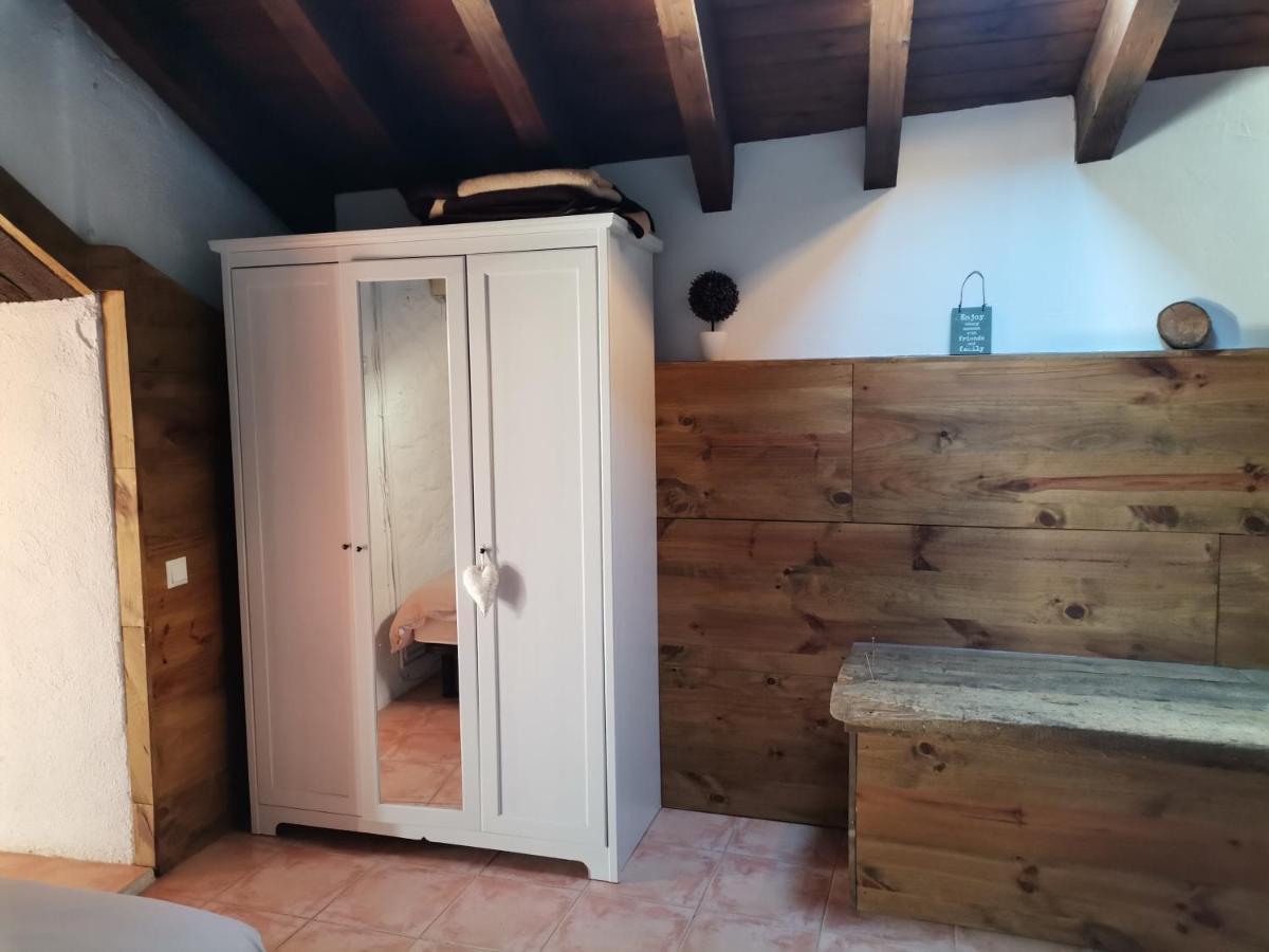 Affittacamere Cal Miquel de Ventolà Esterno foto
